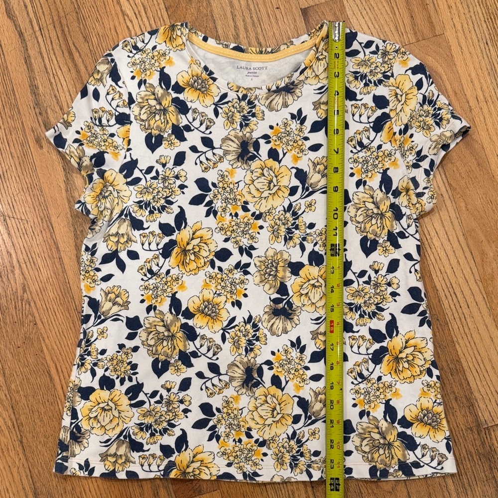 Laura Scott Yellow and Blue Floral Cotton Top Petite Large - Picture 6 of 7
